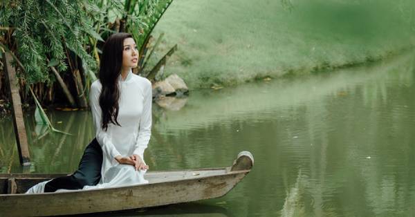 Điểm danh những hoa hậu có giọng hát hay như ca sĩ 2 a hau quoc te thuy van 1