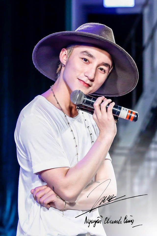 chu ky cua ca sy Son Tung MTP