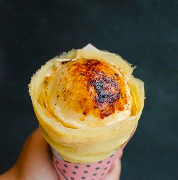 creme brulee crepe