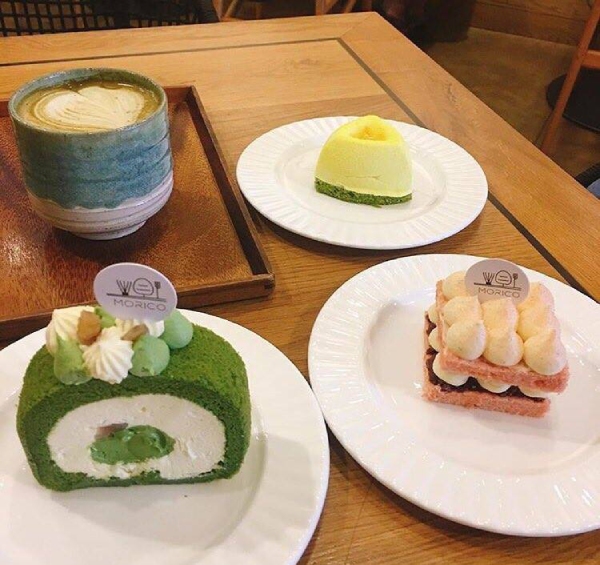 matcha roll cake 2