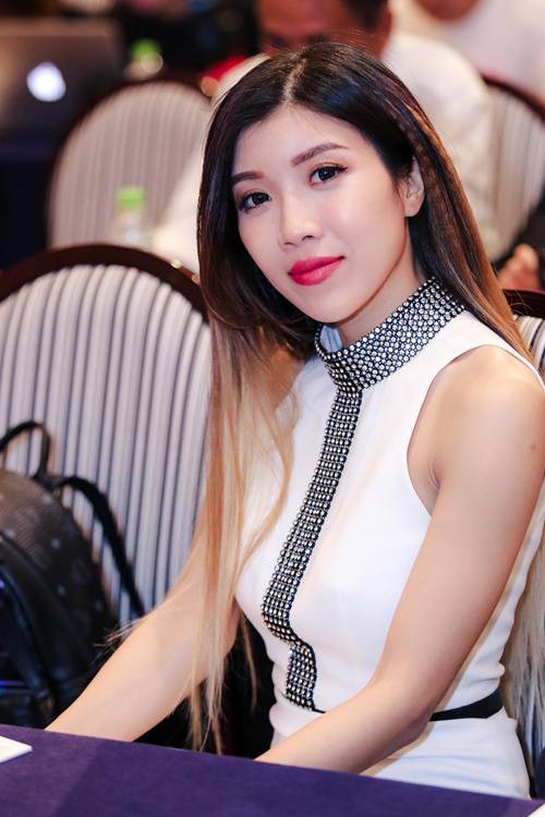 Thu Minh: 'Tôi chạy theo khán giả yêu cầu xóa ảnh chụp con trai' 8 thu minh 6