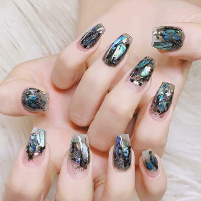 Mẫu Nail xà cừ Hot được mọi người ưa chuộng