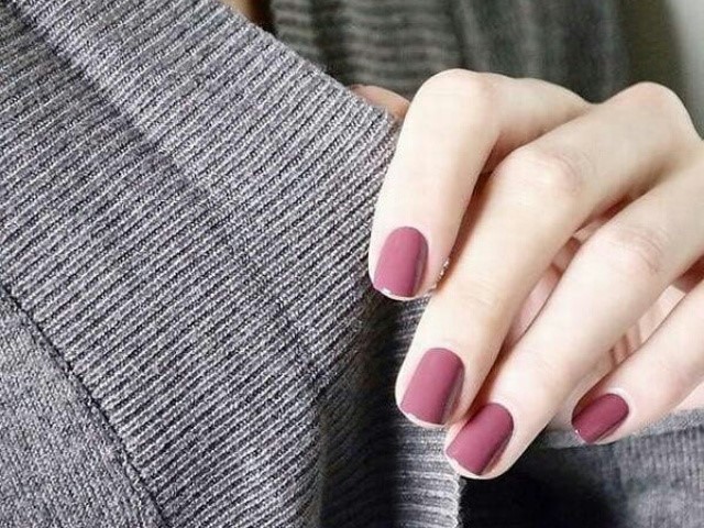 Các mẫu nail đơn giản dễ làm