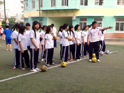 Chuyện Kể Về Môn Học Không Phải Vận Công Não Nhưng Ai Cũng Khóc Thét: Thể Dục! 6 Ghét học ghét luôn cả thầy