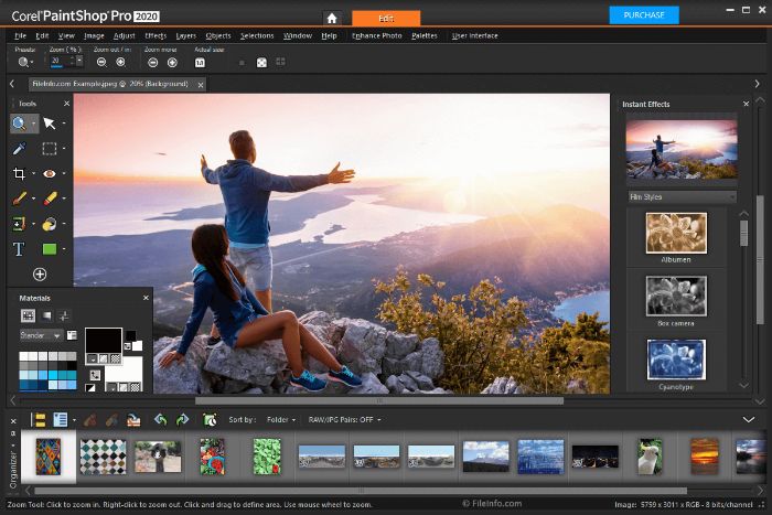 Corel PaintShop Pro cho phép bạn có thể khôi phục, tái chế ảnh cũ, ảnh mờ hoặc kém chất lượng