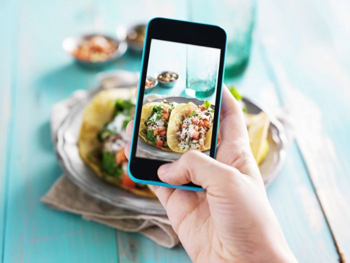 Top 6 phần mềm chỉnh sửa ảnh cực đẹp bạn nên biết 4 Foodie là ứng dụng rất thích hợp cho những tấm hình check - in tại nhà hàng, khách sạn và đồ ăn
