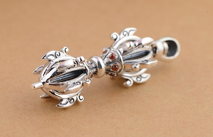 9 Loại Trang Sức Tâm Linh Được Tin Dùng Nhiều Nhất 9 9 loại trang sức tâm linh được tin dùng nhiều